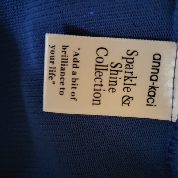 Elegant Midnight Blue Sequin Top - Picture 3 of 8